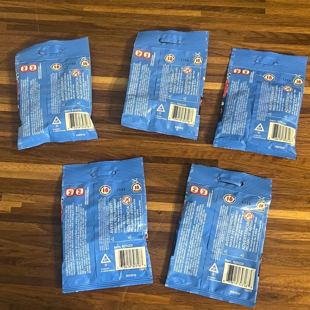 5 Lego Minifigures Disney Blind Bags Series 2 - Picture 2 of 5